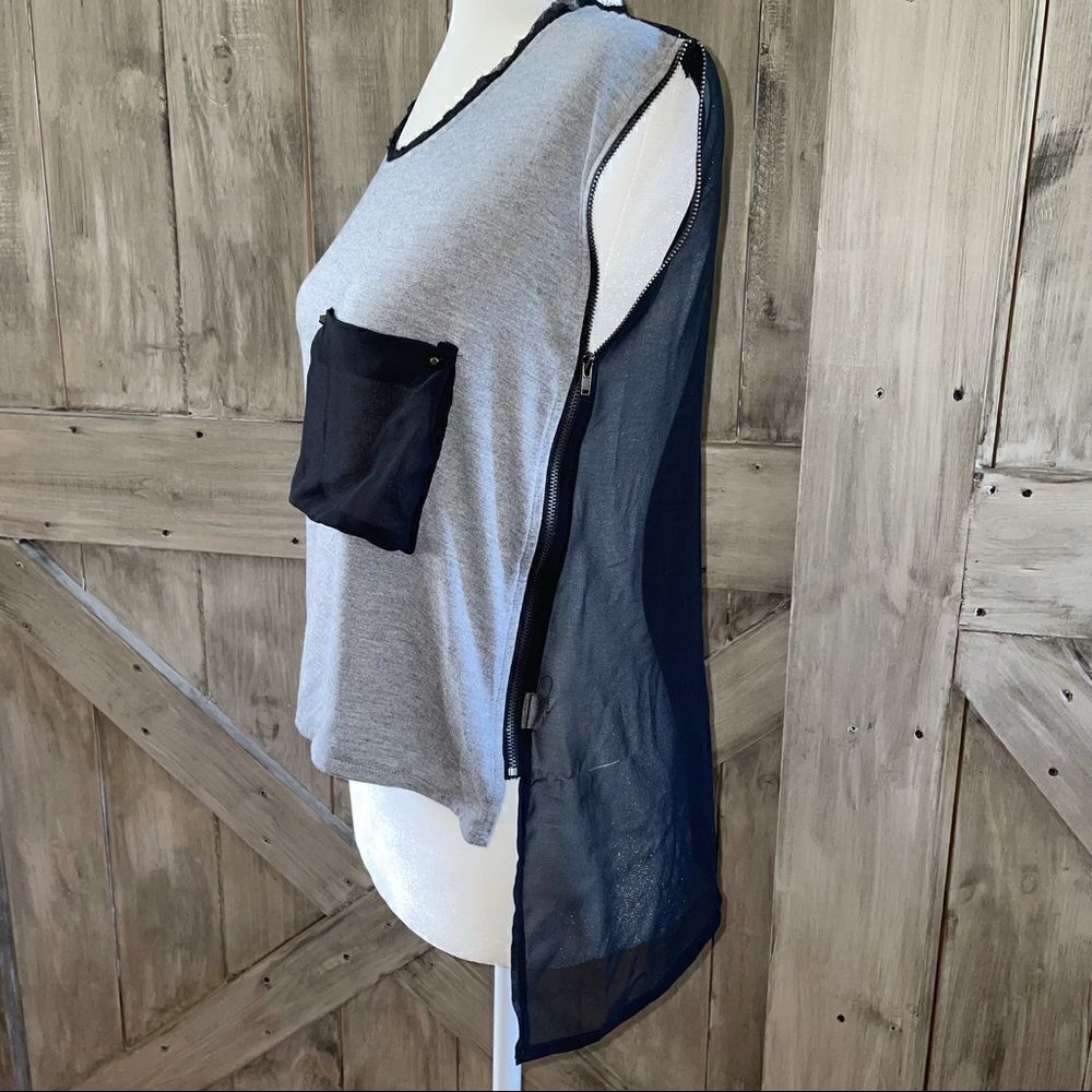 Tobi Edgey Sheer Zipper Studded Cropped Long Back Top - Picture 2 of 10